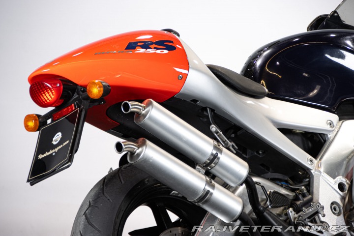 Ostatní značky Ostatní modely Aprilia RS 250 REPLICA 1998