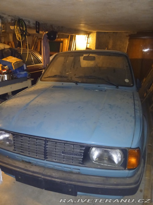 Škoda 105 105L (M84) 1983