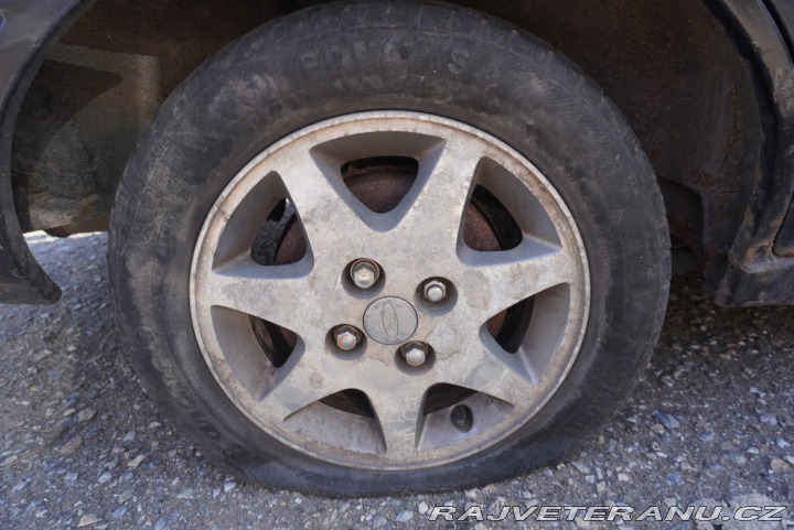 Ford Escort LX 1.9 EFI 1981