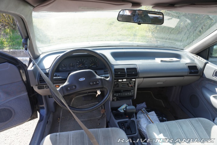 Ford Escort LX 1.9 EFI 1981