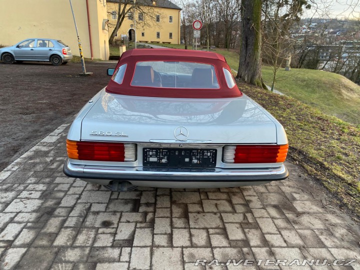 Mercedes-Benz SL 107/560 SL 1985