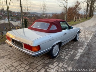 Mercedes-Benz SL 107/560 SL 1985