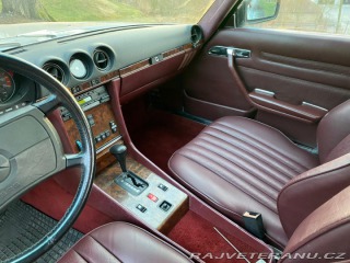 Mercedes-Benz SL 107/560 SL 1985