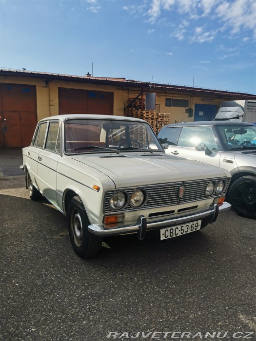Lada 2103