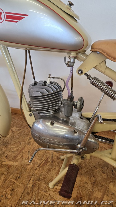 Ostatní značky Ostatní modely Manet 90 1949 1949