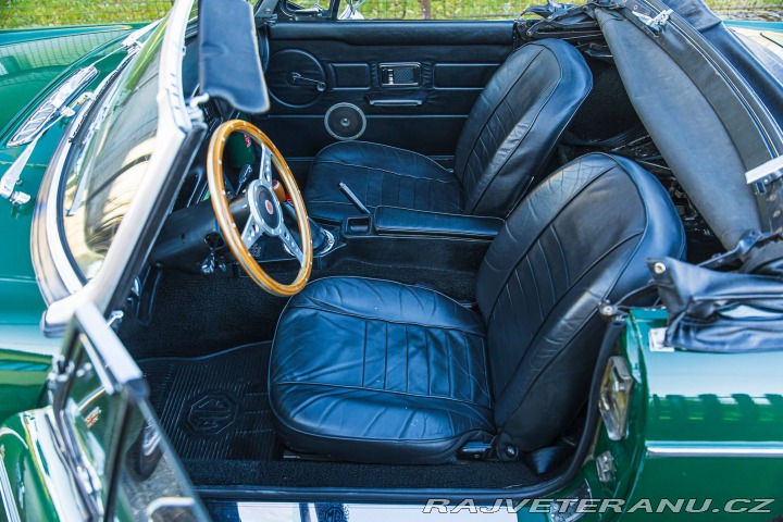 MG MGB  1977