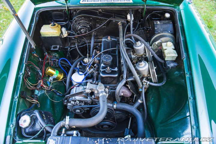 MG MGB  1977