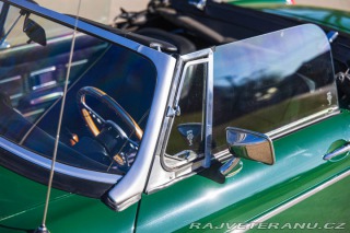 MG MGB  1977