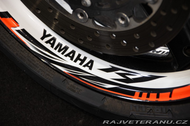 Yamaha Ostatní modely R1 1998