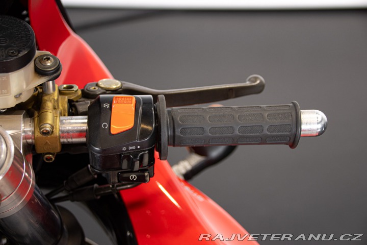 Ostatní značky Ostatní modely Bimota SB6 1100 R 1999