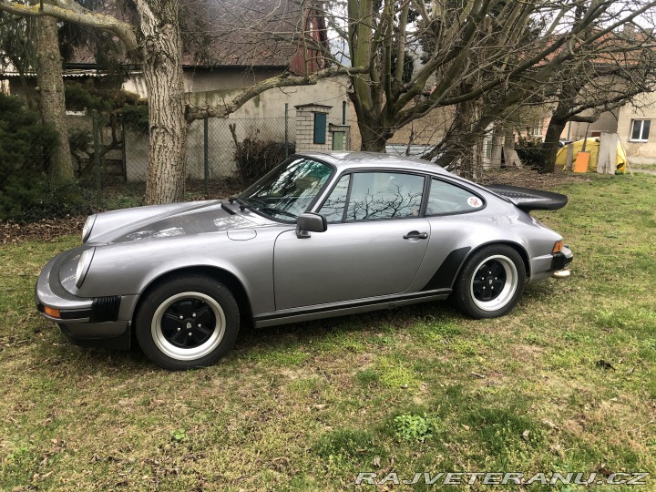 Porsche 911 3.2 G50 1988