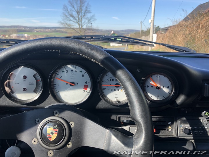 Porsche 911 3.2 G50 v ČR 1988