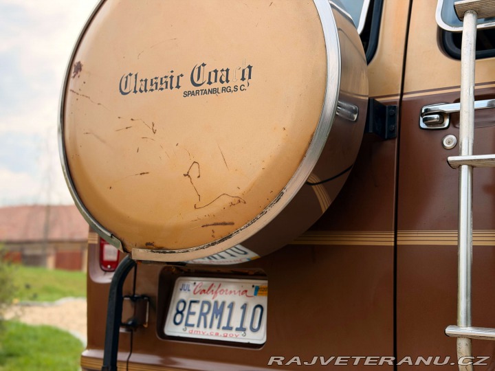 Ford Econoline E150 5.0 V8 Classic Coach 1984