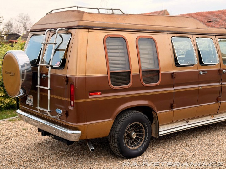 Ford Econoline E150 5.0 V8 Classic Coach 1984