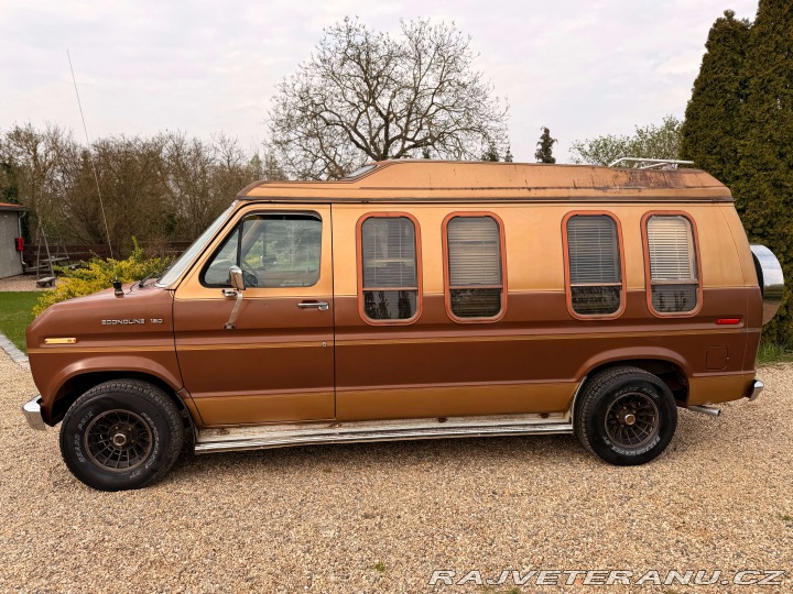 Ford Econoline E150 5.0 V8 Classic Coach 1984