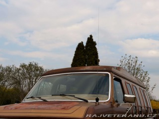 Ford Econoline E150 5.0 V8 Classic Coach 1984