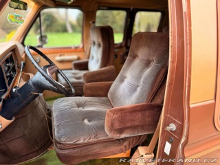 Ford Econoline E150 5.0 V8 Classic Coach 1984
