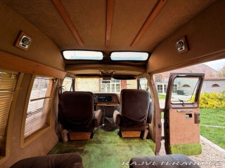 Ford Econoline E150 5.0 V8 Classic Coach 1984