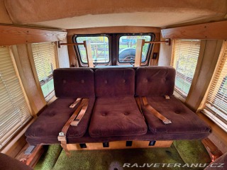 Ford Econoline E150 5.0 V8 Classic Coach 1984