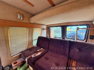 Ford Econoline E150 5.0 V8 Classic Coach 1984