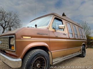 Ford Econoline E150 5.0 V8 Classic Coach 1984