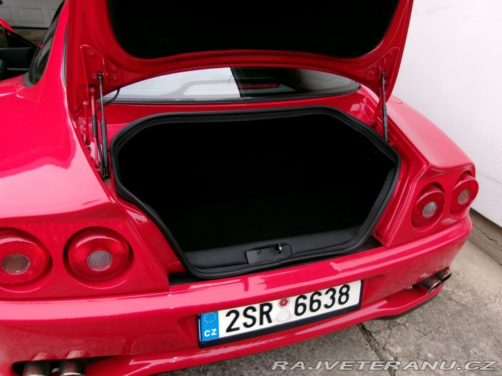 Ferrari 550 550 Maranello 1997