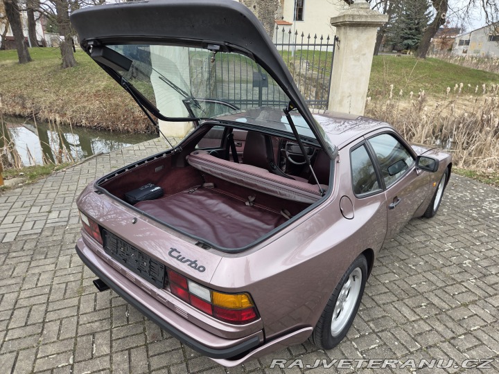 Porsche 944 TURBO 1985