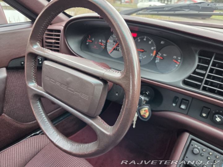 Porsche 944 TURBO 1985