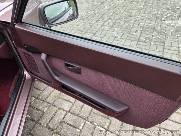 Porsche 944 TURBO 1985