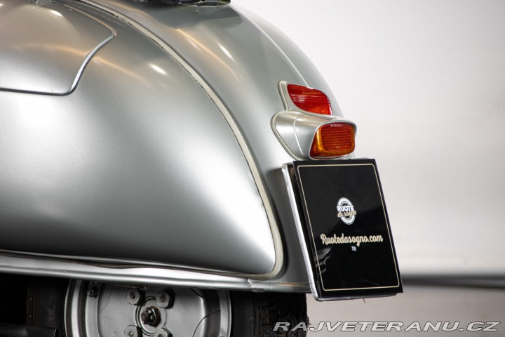 Piaggio Vespa GS 150 VS4 1958