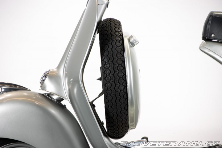 Piaggio Vespa GS 150 VS4 1958