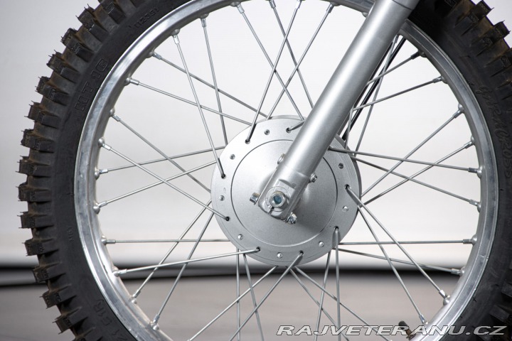 Ostatní značky Ostatní modely SWM SIX DAYS ES 125 1974