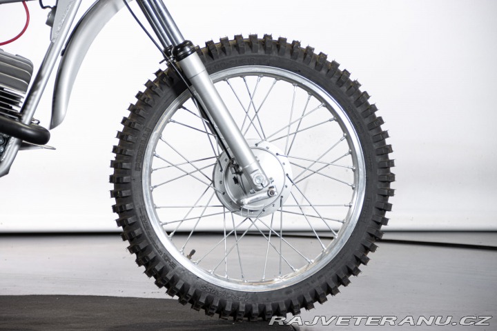 Ostatní značky Ostatní modely SWM SIX DAYS ES 125 1974