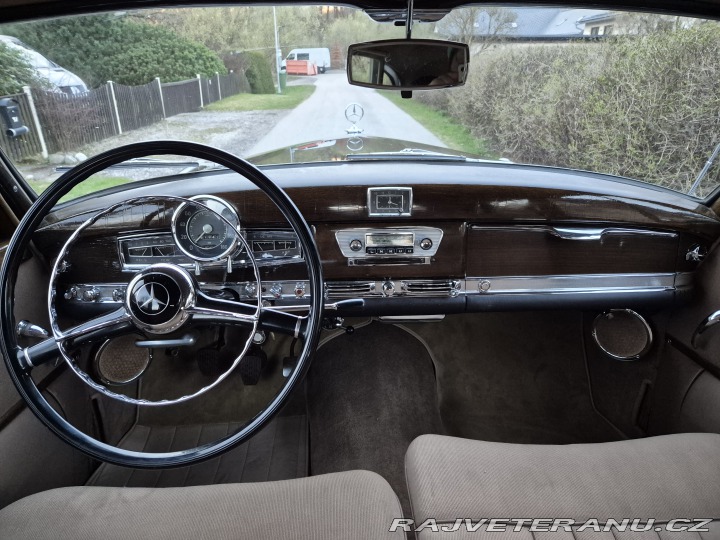 Mercedes-Benz 300 W186 Adenauer 1955
