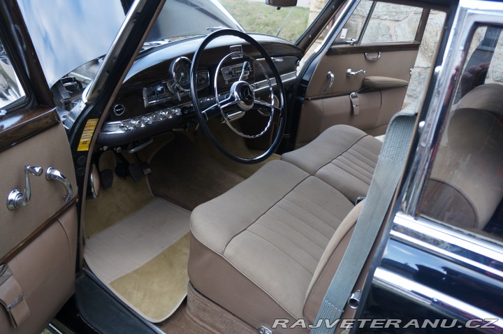 Mercedes-Benz 300 W186 Adenauer 1955