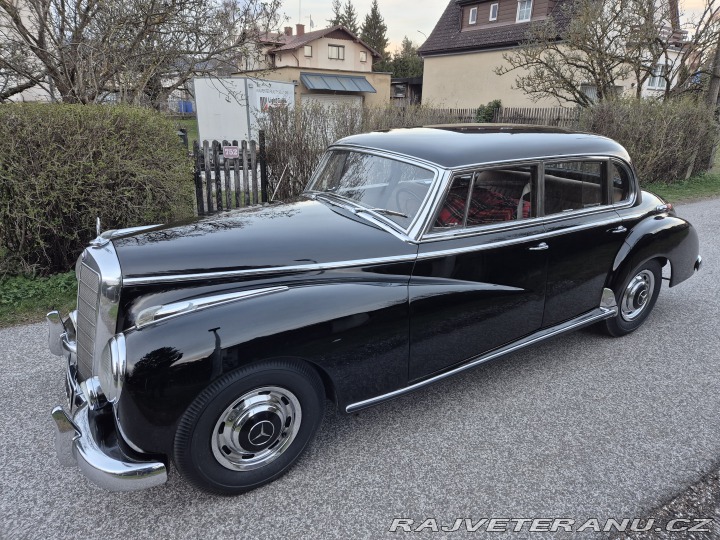 Mercedes-Benz 300 W186 Adenauer 1955
