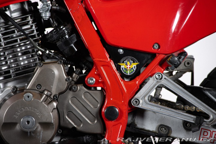 Honda Ostatní modely DOMINATOR 650 1990