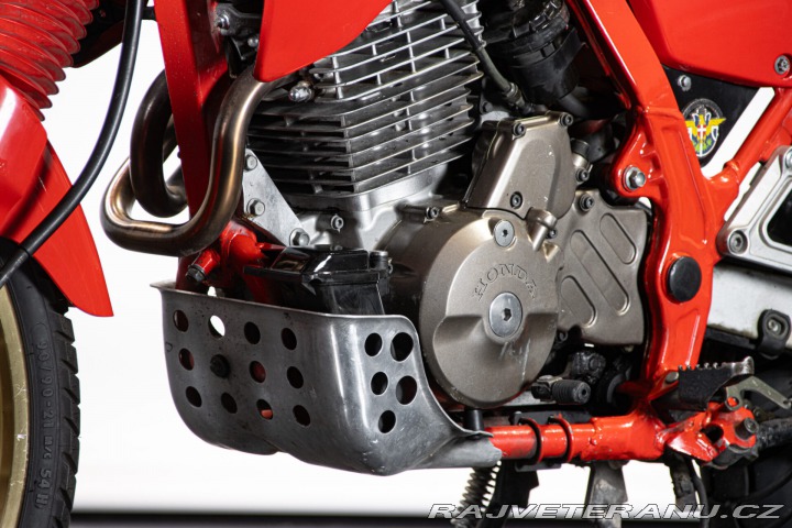 Honda Ostatní modely DOMINATOR 650 1990