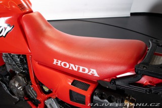 Honda Ostatní modely DOMINATOR 650 1990