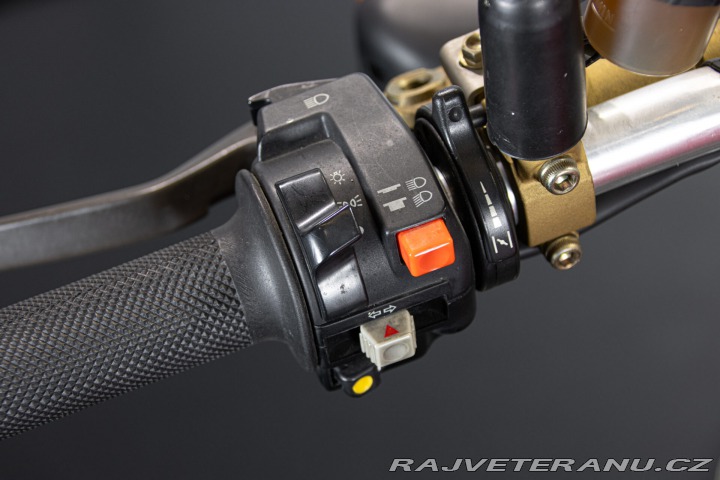 Ducati 900 MONSTER M 900 CLUB ITALIA 1996