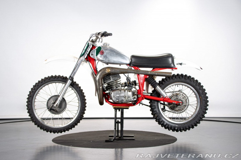 ČZ 250 "JAROSLAV FALTA REPLICA"