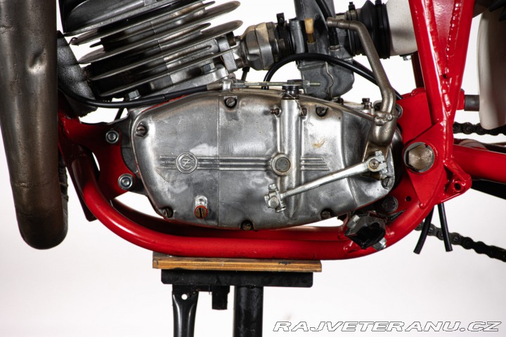 ČZ 250 JAROSLAV FALTA REPLICA 1977