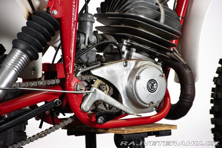 ČZ 250 JAROSLAV FALTA REPLICA 1977