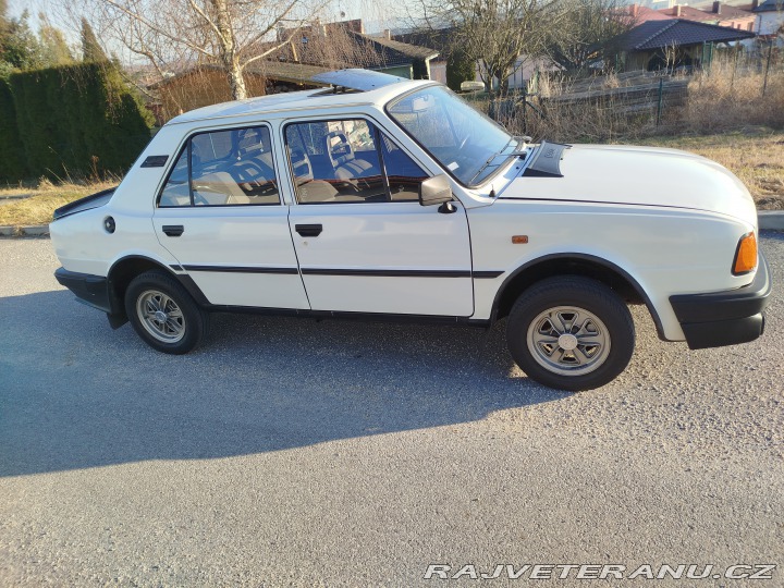 Škoda 136 GL 1988