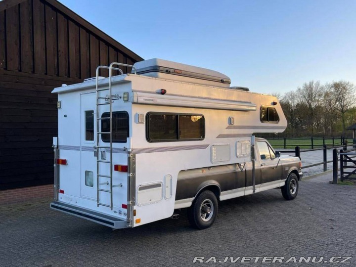 Ford F F-250 XLT Lariat 1991