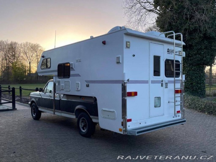 Ford F F-250 XLT Lariat 1991