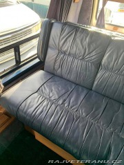 Ford Econoline E150 1988