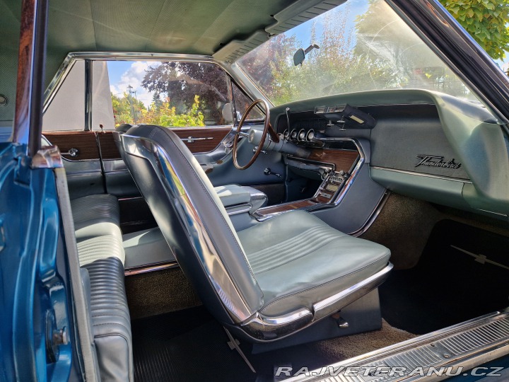 Ford Thunderbird  1965
