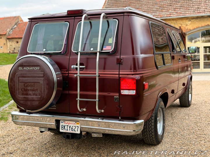 Chevrolet G20 Gladiator By Glaval 1991