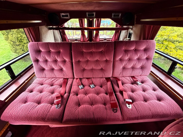 Chevrolet G20 Gladiator By Glaval 1991